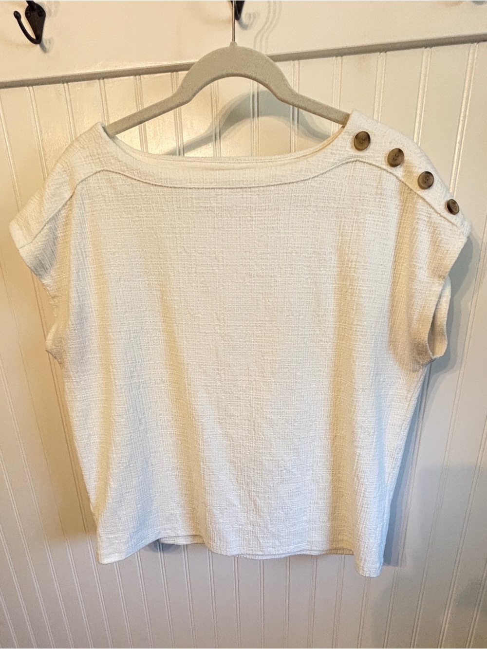 Women's Loft Cream Button-Shoulder Textured Top